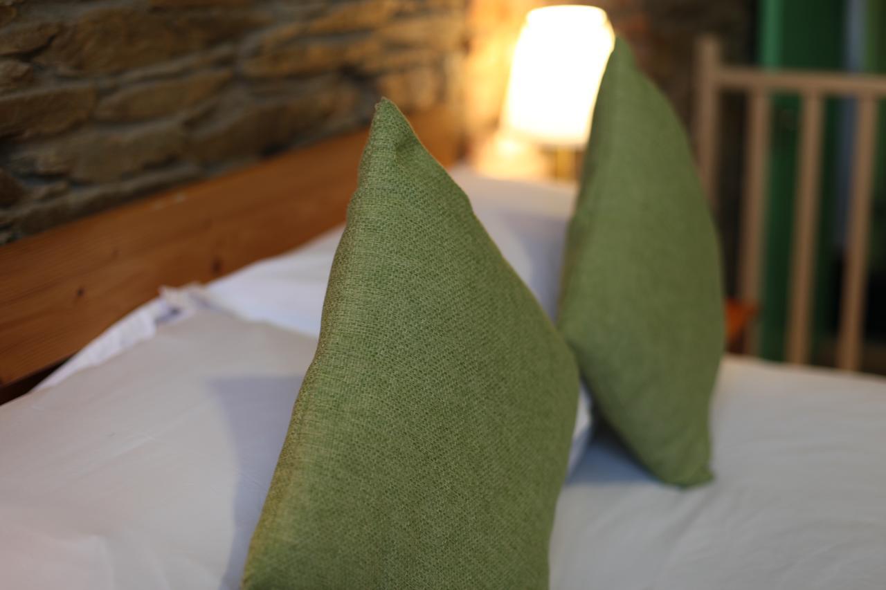 Moville Boutique Hostel & Apartments Экстерьер фото