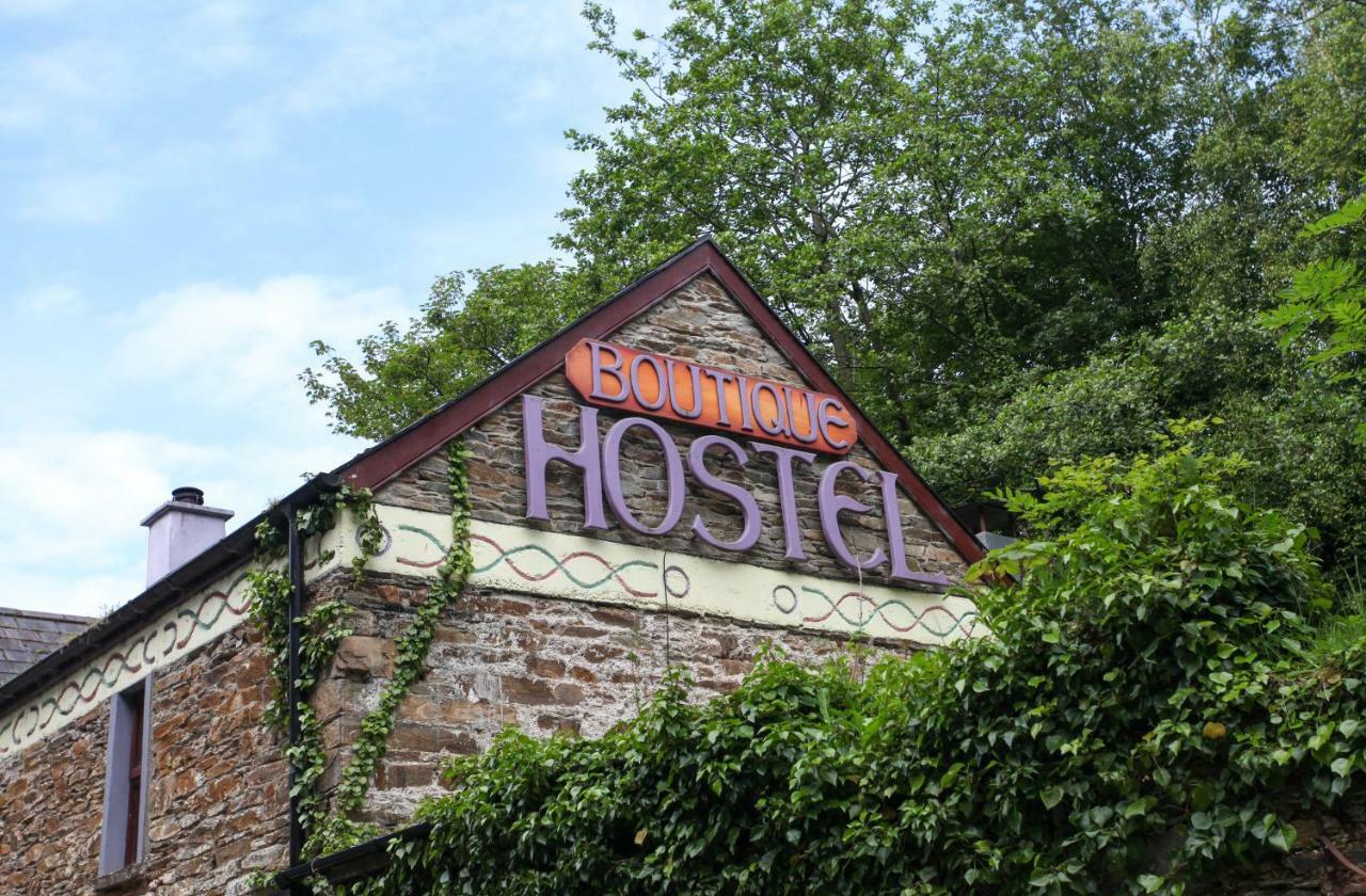 Moville Boutique Hostel & Apartments Экстерьер фото
