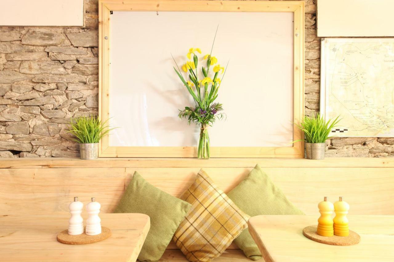 Moville Boutique Hostel & Apartments Экстерьер фото