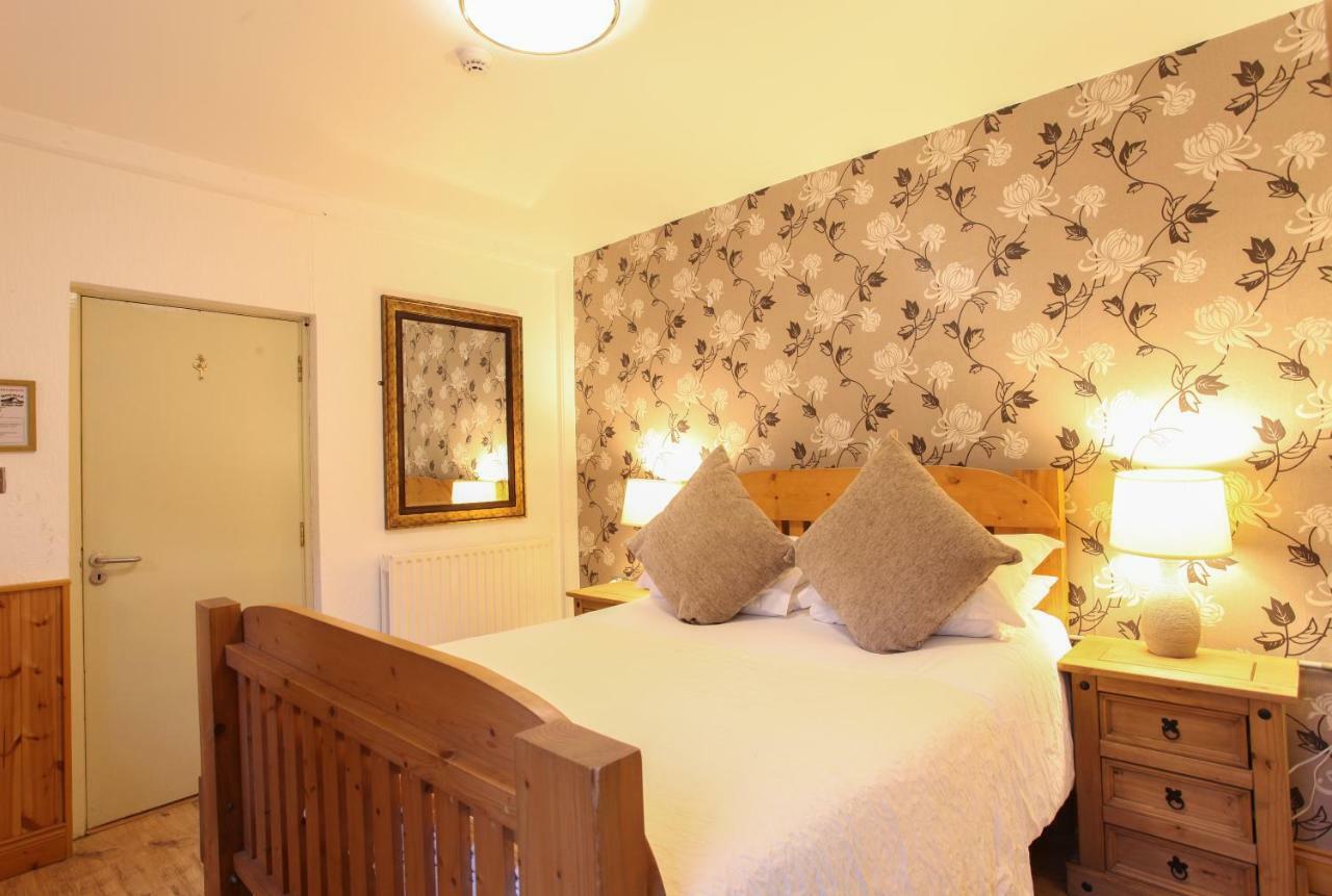 Moville Boutique Hostel & Apartments Экстерьер фото